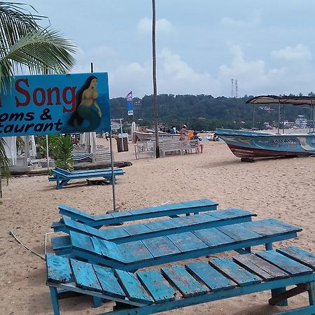 לינה וארוחת בוקר אונה ואטונה Sea Song מראה חיצוני תמונה